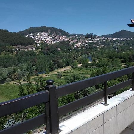 Moradia Lili Villa Ronqueira ภายนอก รูปภาพ